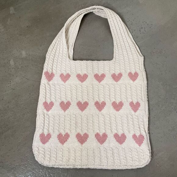 Heart Crochet Pattern Bag - Picture 2 of 5